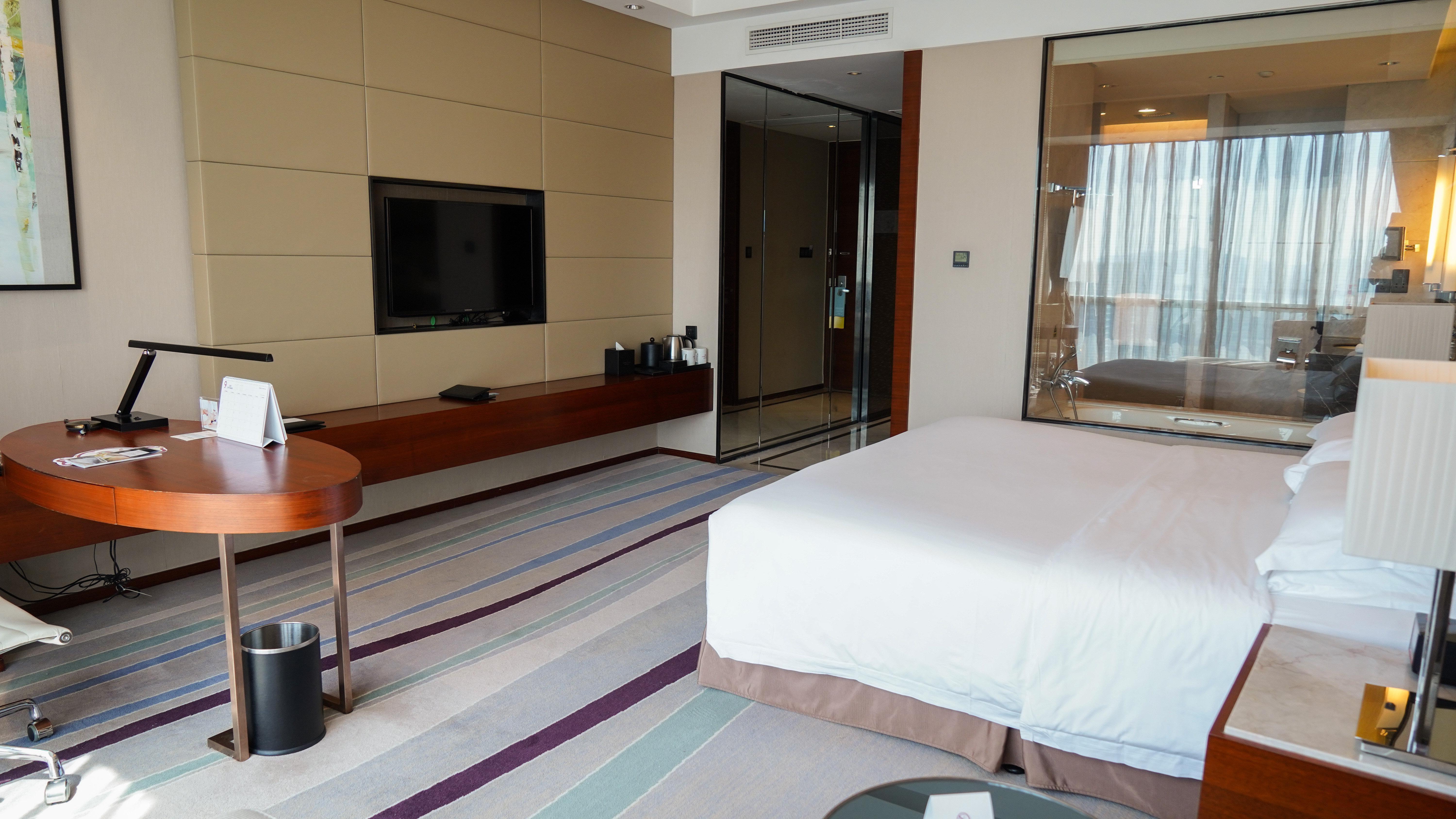 Crowne Plaza Wuxi Taihu By Ihg Hotel Exterior photo